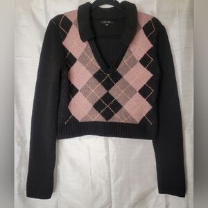 Love Tree V neck crop sweater